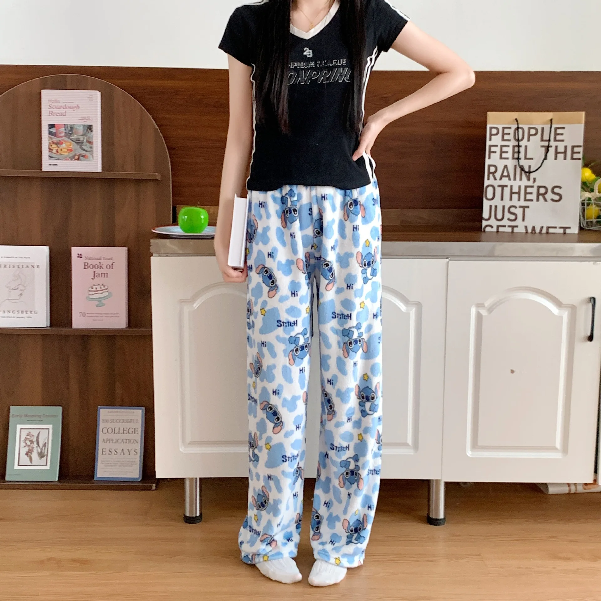Cartoon Stitch Flannel Pajamas - огляд і ціна Winter Clothing Gear