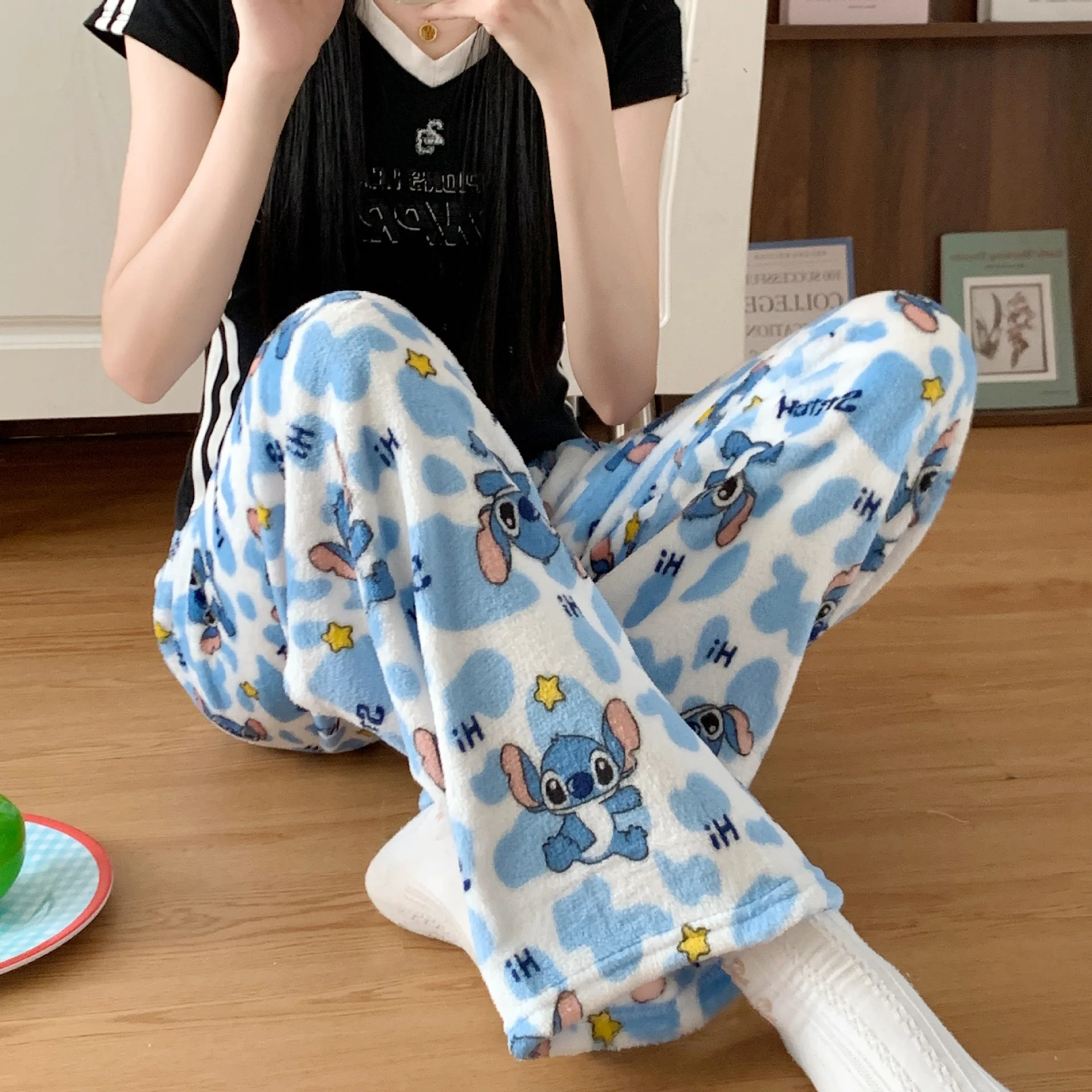 Cartoon Stitch Flannel Pajamas - огляд і ціна Winter Clothing Gear